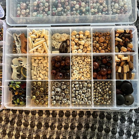 Beads - Picture 11 of 16